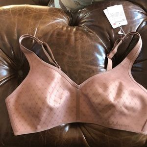 NWT Lululemon Like Nothing Bra Lace